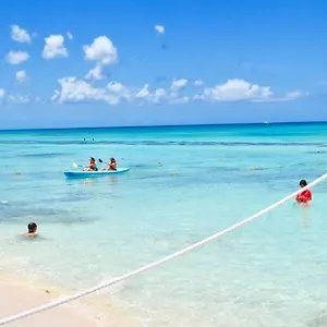 a-little-gem-cadaquescaribe-bayahibe.comcaribbean.com/